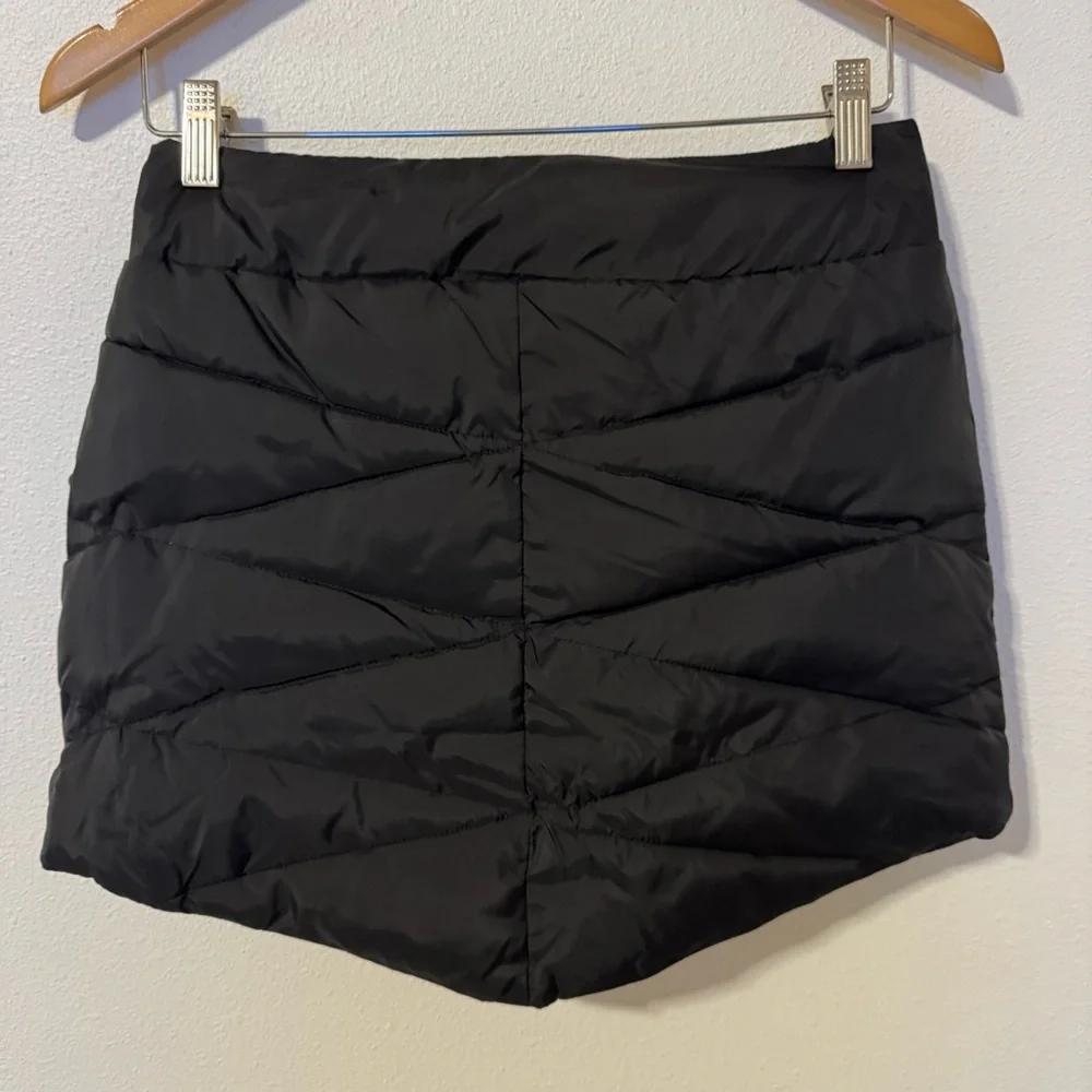 New Iceburg Outerwear Oslo Skirt Black Mini Insulated Puffer Winter X-Large/18